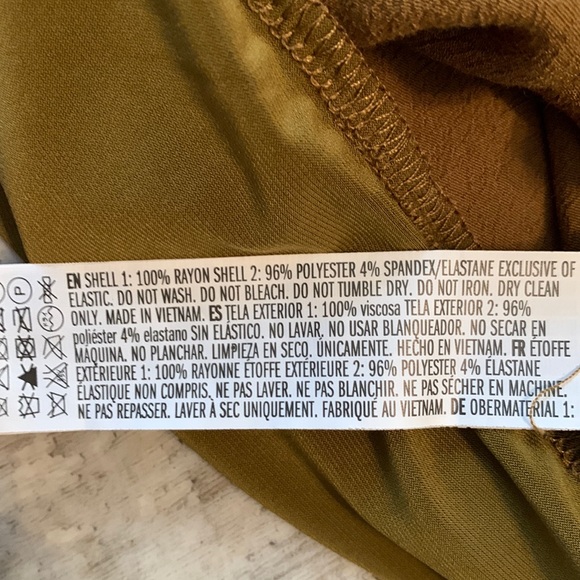 Forever 21 surplice neckline bodysuit - Picture 10 of 10